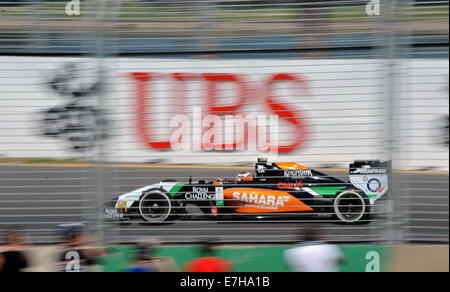 Die neue Generation Turbo aufgeladenen Hybrid-Rennwagen der Formel 1-Rennen zum ersten Mal mit Australien: Atmosphäre wo: Melbourne, Australien als: 16. März 2014 Stockfoto