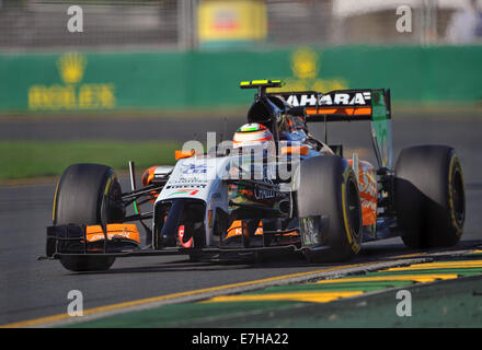 Die neue Generation Turbo aufgeladenen Hybrid-Rennwagen der Formel 1-Rennen zum ersten Mal mit Australien: Atmosphäre wo: Melbourne, Australien als: 16. März 2014 Stockfoto