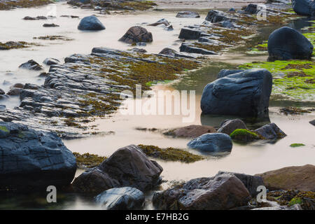 Ballycastle Strand an der Pfannen Felsen Co Antrim, Nordirland Stockfoto