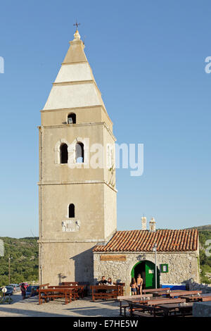 Restaurant [ehemalige Kirche], Lubenice, Insel Cres, Kvarner Bucht, Kroatien Stockfoto