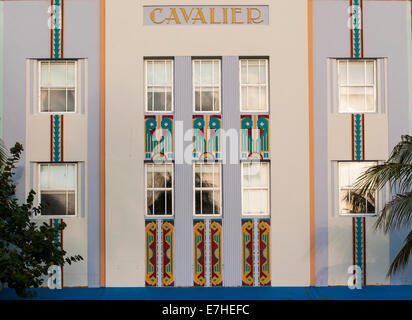 Fassade eines Art-déco-Gebäude in South Miami Beach, Florida Stockfoto