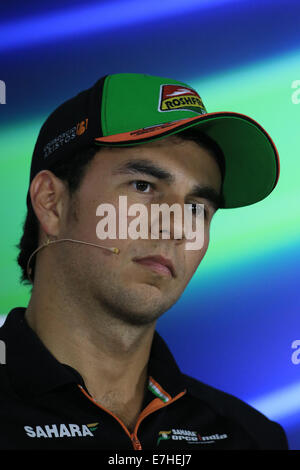 Marina Bay, Singapur. 18. September 2014.  Formel 1 Grand Prix Singapur. Anreisetag und Pressekonferenz. Sergio Perez aus Sahara Force India F1 Team während donnerstags FIA Pressekonferenz Credit: Action Plus Sport/Alamy Live News Stockfoto