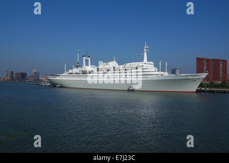 Der pensionierte SS Rotterdam dient heute als Hotel, Museum und touristische Attraktion. Stockfoto
