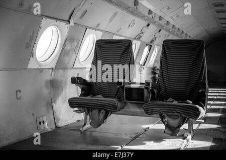 Flugzeug-Innenraum mit sitzen Stockfoto