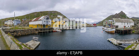 Panoramablick, restauriertes Fischerdorf Nyksund, Langøya, Vesterålen, Norwegen Stockfoto