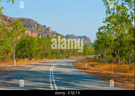 Straße, Kakadu-Nationalpark, Northern Territory, Australien Stockfoto
