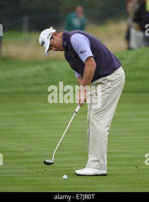 Newport, Wales. 19. Sep, 2014. ISPS Handa Wales Open Golf. Tag2. Lee Westwood für Par Credit: Action Plus Sport/Alamy Live News Stockfoto