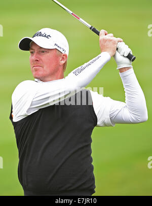 Newport, Wales. 19. Sep, 2014. ISPS Handa Wales Open Golf. Tag2. Patrick Sjoland in Aktion Credit: Action Plus Sport/Alamy Live News Stockfoto