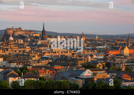 Morgendämmerung über Edinburgh, Lothian, Schottland Stockfoto