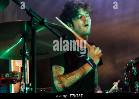 Die alternative-Rock-Band Punk-Blues genannt Bud Spencer Blues Explosion, gebildet von Adriano Viterbini und Cesare Petulicchio, führt live-Konzert in Ritmika 2014. © Elena Aquila/Pacific Press/Alamy Live-Nachrichten Stockfoto