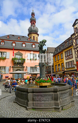 Cochem Deutschland Town Square Mosel River DE Europa Kreuzfahrt Stockfoto