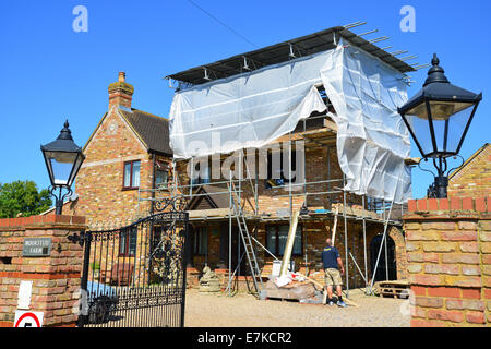 Haus-Erweiterung, Stanwell Moor, Surrey, England, Vereinigtes Königreich Stockfoto