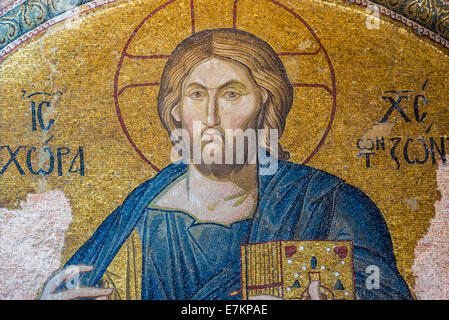 Bröckelnden Mosaik von Jesus in der Chora-Kirche. Foto 1. August 2014 in Istanbul, Türkei. Stockfoto