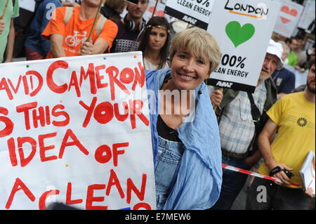 London, UK, UK. 21. Sep, 2014. Emma Thompson besucht Fototermin für die "Volkspartei Klima Marsch", unterstützt durch die Klima-Koalition in die Führung bis zu dem UN-Klimagipfel in New York am 23. September bei 2 Tempel. Bildnachweis: Ferdaus Shamim/ZUMA Draht/Alamy Live-Nachrichten Stockfoto