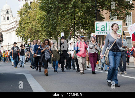 London, UK, 21. September 2014. Klima-Wandel-Demonstration in Whitehall, Central London, 21. September 2014 Credit: Louis Champion/Alamy Live News Stockfoto