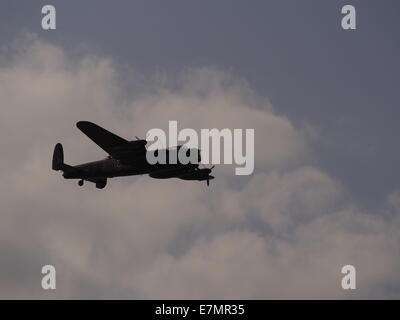 Southport, Merseyside, England.  21. September 2014. Lancaster-Bomber auf der Southport Airshow. Bildnachweis: Sue Burton/Alamy Live-Nachrichten Stockfoto