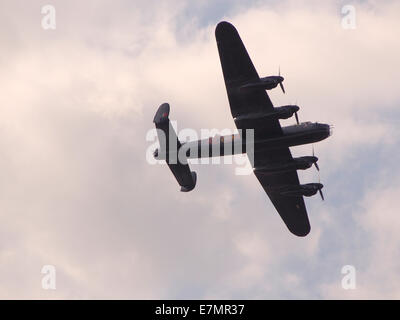 Southport, Merseyside, England.  21. September 2014. Lancaster-Bomber auf der Southport Airshow. Bildnachweis: Sue Burton/Alamy Live-Nachrichten Stockfoto