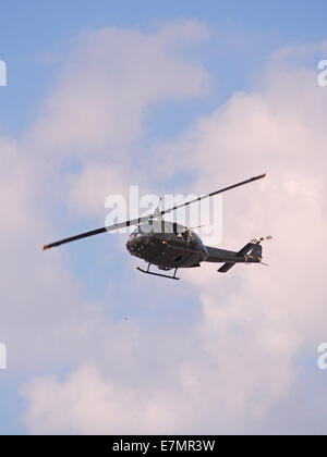 Southport, Merseyside, England.  21. September 2014. Huey Hubschrauber auf der Southport Airshow. Bildnachweis: Sue Burton/Alamy Live-Nachrichten Stockfoto