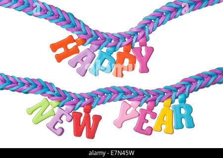 Bunte Gummiband Armband mit den Worten HAPPY NEW YEAR isoliert auf weißem Hintergrund Stockfoto