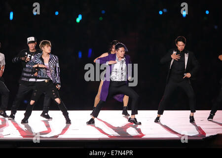 JYJ, 19. September 2014: Eröffnungsfeier am Incheon Asiad Hauptstadion während der 2014 Incheon asiatische Spiele in Incheon, Südkorea. © YUTAKA/AFLO SPORT/Alamy Live-Nachrichten Stockfoto