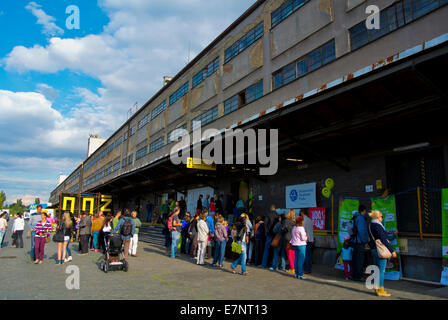 Schokolade Festival, Nakladove Nadrazi Zizkov, Zizkov Bezirk ehemaligen Bahnhof, Prag, Tschechische Republik, Europa Stockfoto