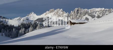 Gastlosen, Almhütte, Jaunpass, alpine Hütte, Jaunpass, Berg, Berge, Hütte, Haus, Almhütte, Winter, Kanton Bern, c Stockfoto