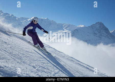 Ski, Skifahren, Grindelwald, Grat, Eiger, Jungfrau, Berg, Berge, Ski, Skifahren, Carving, Winter, Wintersport, Kanton Bern, Stockfoto