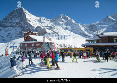 Jungfrau-Eisenbahn, Bahnhof, Kleine Scheidegg, Berg, Berge, Winter, Kanton Bern, Tourismus, Urlaub, Berg roa Stockfoto