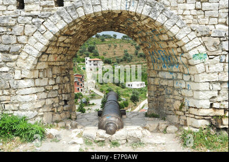 Burg, Albanien, Albanisch, Architektur, Balkan, Berat, Berati, Gebäude, byzantinische Zitadelle, Stadt, Kultur, Europa, europäisch, Stockfoto