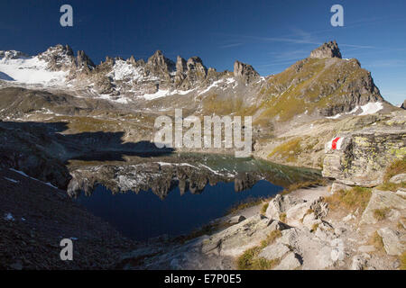 Wildsee, Pizol, graue Hörner, Berg, Berge, Bergsee, Reflexion, SG, Kanton St. Gallen, 5-Seen-Tour, Schweiz, Eu Stockfoto