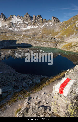 Wildsee, Pizol, graue Hörner, Berg, Berge, Bergsee, Reflexion, SG, Kanton St. Gallen, 5-Seen-Tour, Schweiz, Eu Stockfoto