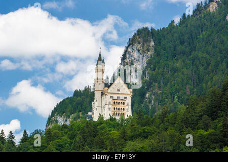 Füssen, Deutschland, Europa, Architektur, Bayern, Burg, Stadt, berühmt, Geschichte, Neuschwanstein, romantische Straße, Frühling, touristische, Stockfoto