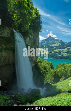 Walensee, Rinquelle, Bethlis, Wasser, Wasserfall, SG, Kanton St. Gallen, Frühling, Quelle, der Schweiz, Europa,