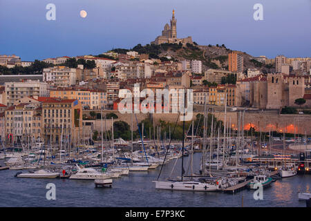 Europa, Frankreich, Provence-Alpes-Côte d ' Azur, Provence, Marseille, alten Hafen, Marseille, Sonnenuntergang, Mondaufgang, Kirche, Stadt, Stadtansicht Stockfoto