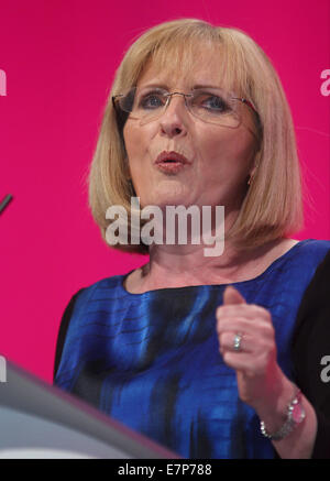 MARGARET CURRAN MP Schatten SECRETARY OF STATE FOR 22. September 2014 MANCHESTER Stadtzentrum von MANCHESTER ENGLAND Stockfoto