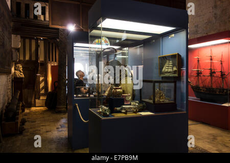 Musée De La Marine / Naval Museum in Saint-Étienne Église / Stephansdom, älteste Kirche in Honfleur, Normandie, Frankreich Stockfoto