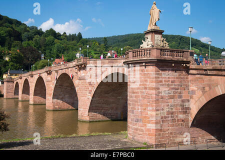 Alte Brücke über den Fluss Neckar, Heidelberg, Südwest-Deutschland, Baden-Württemberg, Europa Stockfoto