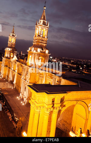 Arequipa, Peru-Kathedrale am Plaza de Armas Stockfoto