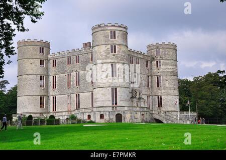 Außenansicht von Lulworth Castle, East Lulworth, Dorset, England Stockfoto