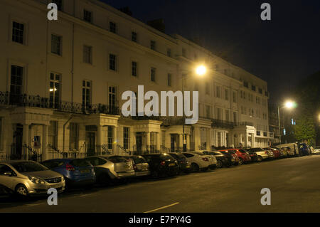 Clarendon Square bei Nacht, Leamington Spa, Warwickshire, England, UK Stockfoto