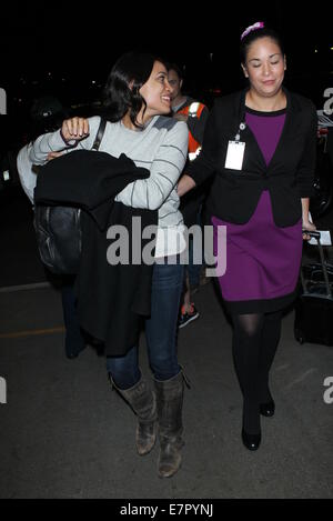 Rosario Dawson kommt am Flughafen Los Angeles International (LAX) Featuring: Rosario Dawson wo: Los Angeles, California, Vereinigte Staaten von Amerika bei: 20. März 2014 Stockfoto