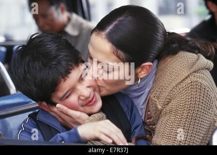 Maid in Manhattan Jahr: 2002 USA Regie: Wayne Wang Tyler Garcia Posey, Jennifer Lopez Stockfoto