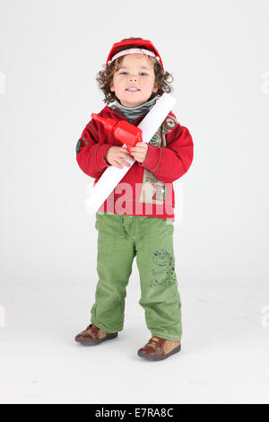 Kleiner Junge gekleidet als Arbeiter Stockfoto