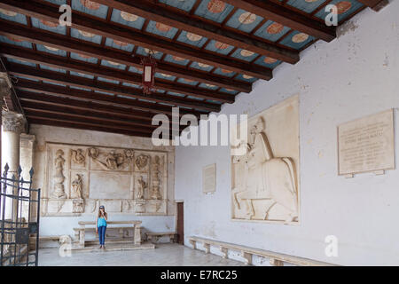 Relief in der Stadt Loggia, Trogir, Dalmatien, Kroatien Stockfoto