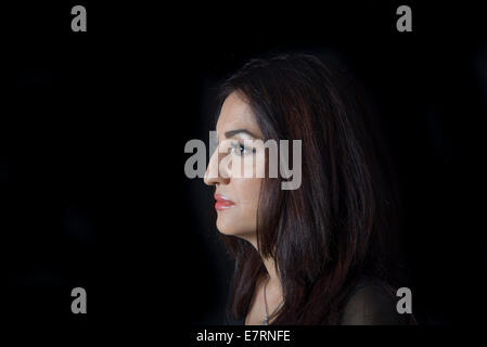 Profil von schöne Brünette Frau Stockfoto
