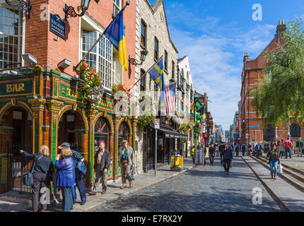 Pubs, Restaurants und Bars am Temple Bar in der Stadtzentrum, Stadt Dublin, Republik Irland Stockfoto