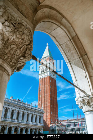 Basilica di San Marco, St.-Markus Kathedrale und Campanila, Venedig Stockfoto