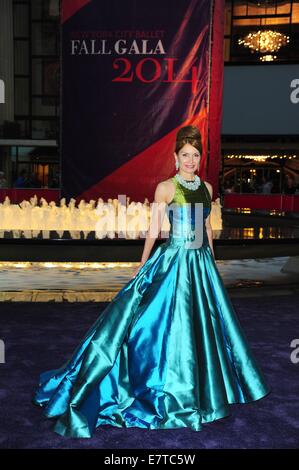 New York, NY, USA. 23. Sep, 2014. Atmosphäre im Ankunftsbereich für New York City Ballet 2014 Herbst Gala, David H. Koch Theater im Lincoln Center, New York, NY 23. September 2014. Bildnachweis: Gregorio T. Binuya/Everett Collection/Alamy Live-Nachrichten Stockfoto