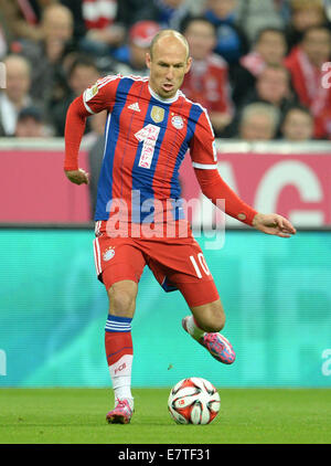 München, Deutschland. 23. Sep, 2014. Münchens Arjen Robben in Aktion während der Fußball-Bundesliga-match zwischen Bayern München und SC Paderborn in Allianz Arena in München, 23. September 2014. Foto: Andreas Gebert/Dpa/Alamy Live-Nachrichten Stockfoto