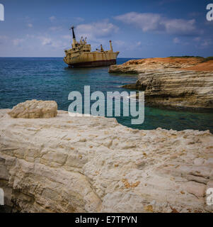 Schiffswrack Edro III in Coral Bay, Zypern Stockfoto